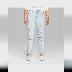 🍁Wild Fable Distressed Straight-Leg Jeans. Light Wash Women/junior size 00